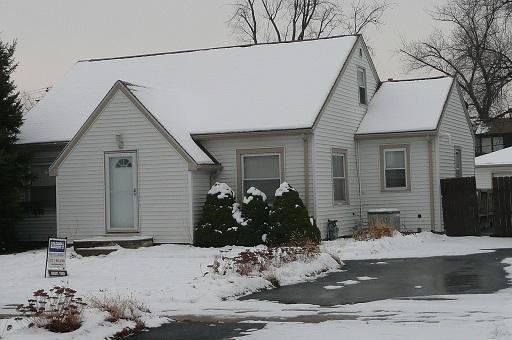 6947 W 96th St., Oak Lawn, IL 60453