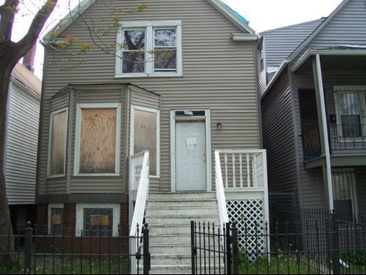 6920 S Laflin St., Chicago, IL 60636
