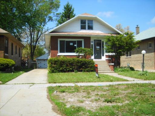 1922 S 12th Ave., Maywood, IL 60153