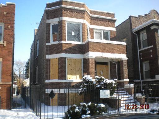 6207 S Whipple St., Chicago, IL 60629