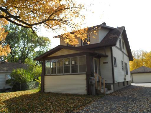 387 Cooper Ave., Elgin, IL 60120