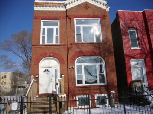 3334 W Walnut St., Chicago, IL 60624