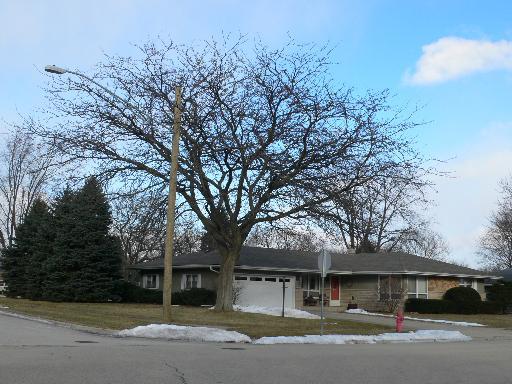 365 Conlin Ave., Sycamore, IL 60178