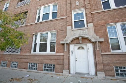 2006 N Spaulding Ave. #2, Chicago, IL 60647