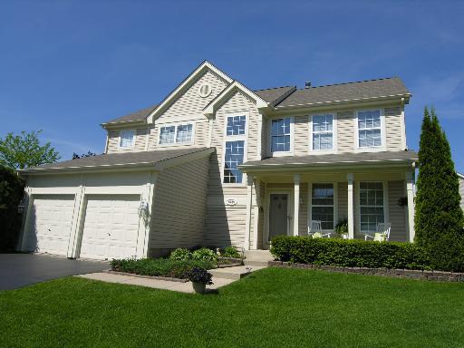 6125 Newbury Ct., Gurnee, IL 60031