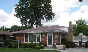 10421 Laramie Ave., Oak Lawn, IL 60453