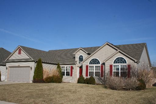 853 Canyon Tr., Yorkville, IL 60560