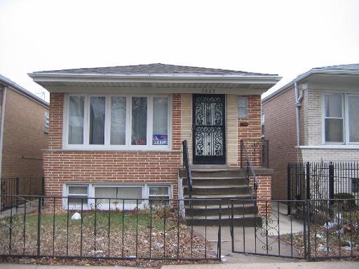 3623 S Rockwell St., Chicago, IL 60632