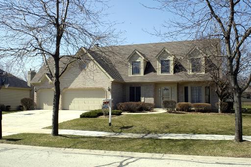115 Rieser Cir., Naperville, IL 60565