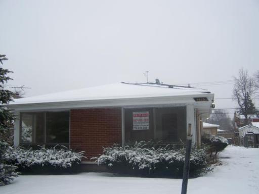 8825 Monticello Ave., Skokie, IL 60076
