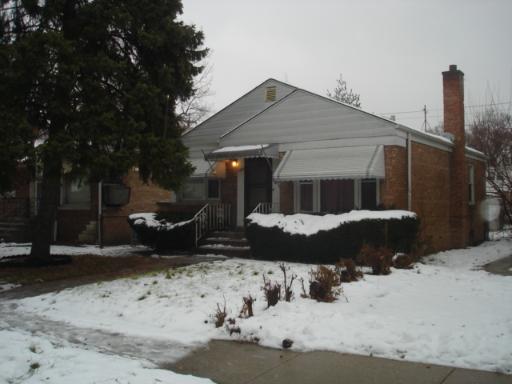 125 Morris Ave., Bellwood, IL 60104