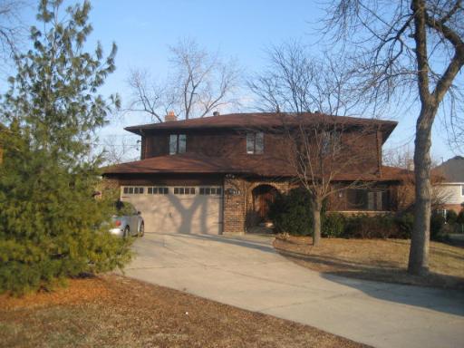 9119 Knight Ave., Des Plaines, IL 60016