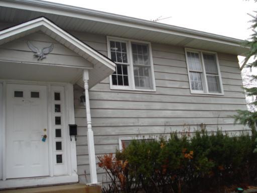 1470 Mayfield Ln., Hoffman Estates, IL 60195
