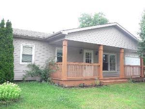 225 Hemlock Ave., Romeoville, IL 60446
