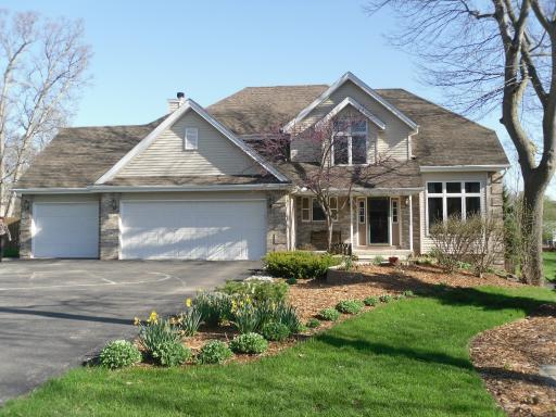 225 Cliffside Pl., Rockton, IL 61072