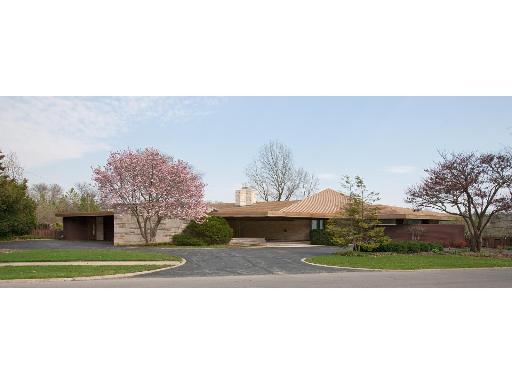 2121 Harlem Blvd., Rockford, IL 61103