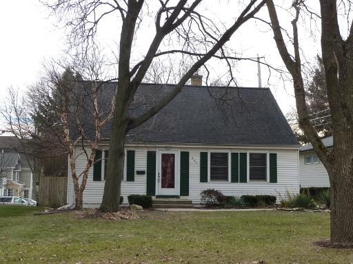 624 Highland Ave., Naperville, IL 60540
