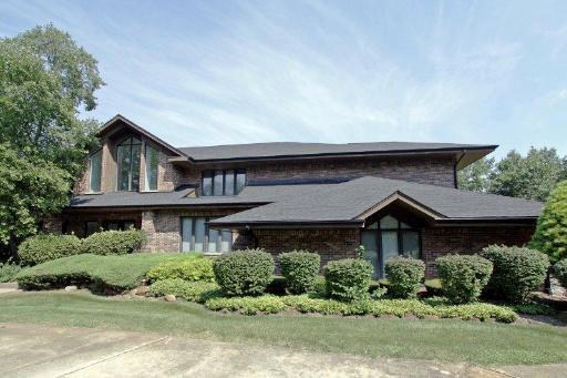 40 Overbrook Rd., South Barrington, IL 60010