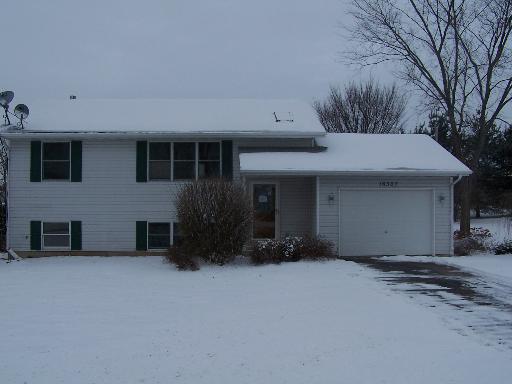 16307 7th St., Seward, IL 61077
