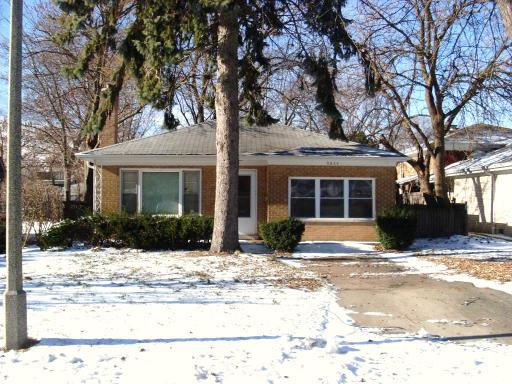 9834 Keystone Ave., Skokie, IL 60076