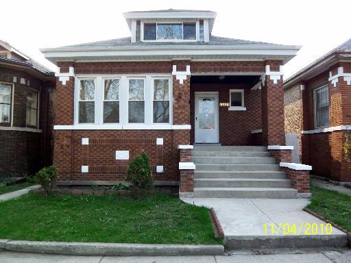 5936 S Sacramento Ave., Chicago, IL 60629