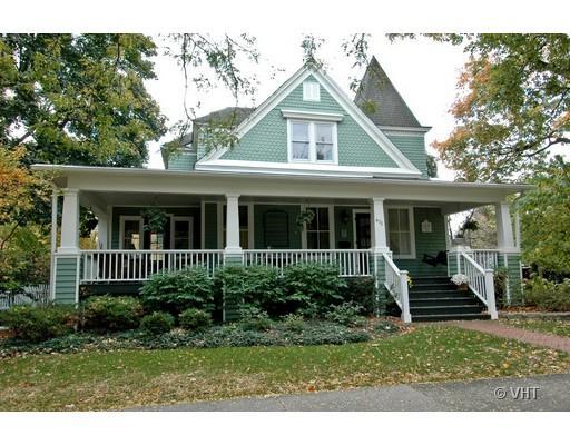 475 Cottage Ave., Glen Ellyn, IL 60137