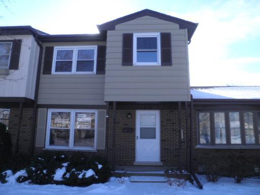 486 Washington Sq., Wood Dale, IL 60191