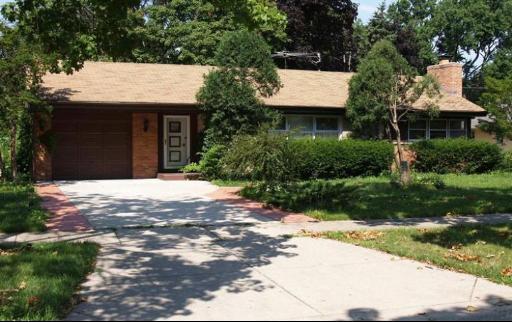 408 Cornell Ave., Des Plaines, IL 60016