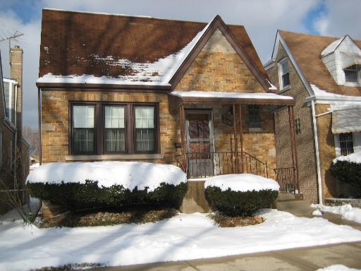 6054 W Barry Ave., Chicago, IL 60634