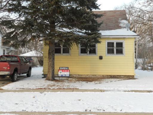 1115 Oak St., Dekalb, IL 60115