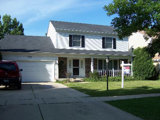 108 Fernwood Rd., Montgomery, IL 60538