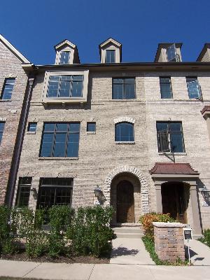 144 W Quincy St., Westmont, IL 60559