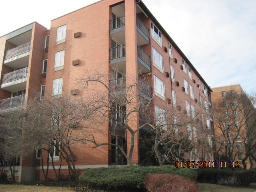 400 Main St. #4A, Evanston, IL 60202