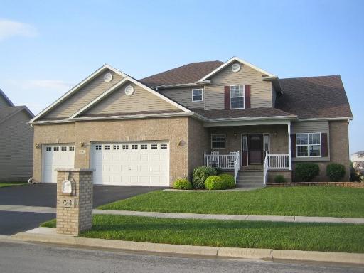 724 Persimmon St., Dekalb, IL 60115
