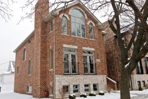 4205 N Mobile Ave., Chicago, IL 60634