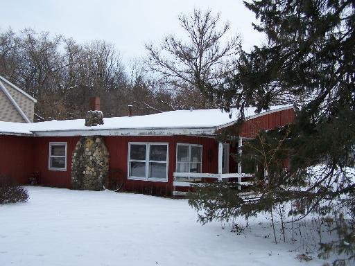 250 Riverview Dr., Algonquin, IL 60102
