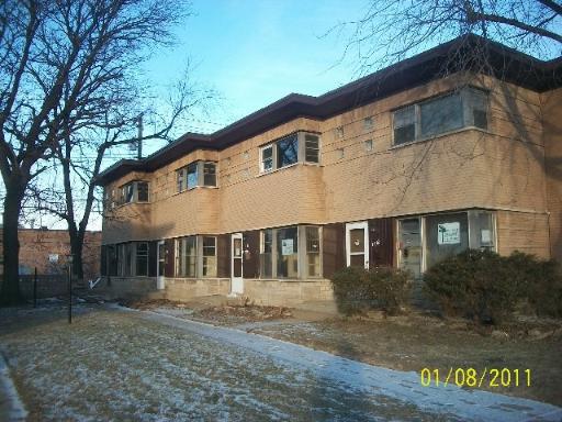 1332 Wentworth Ave., Calumet City, IL 60409