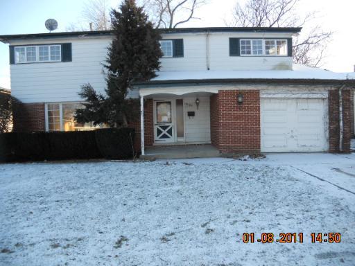7903 Maple St., Morton Grove, IL 60053
