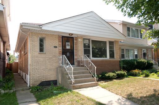 5529 W Addison St., Chicago, IL 60641