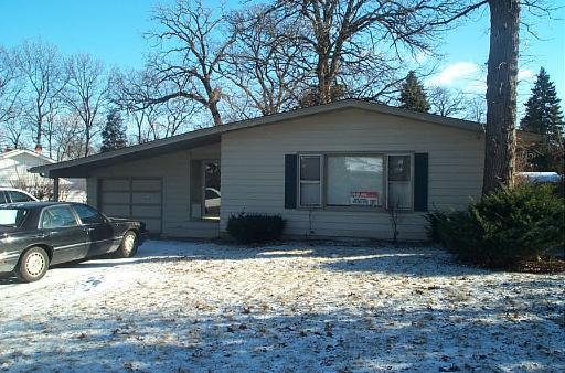 32991 N Battershall Rd., Grayslake, IL 60030