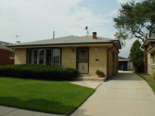 8008 S Kedvale Ave., Chicago, IL 60652