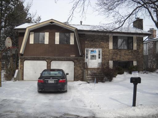 1170 Saylesville Ln., Schaumburg, IL 60193