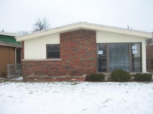 9327 S Wallace Ave., Chicago, IL 60620