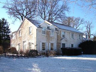 1042 W Downer Pl., Aurora, IL 60506