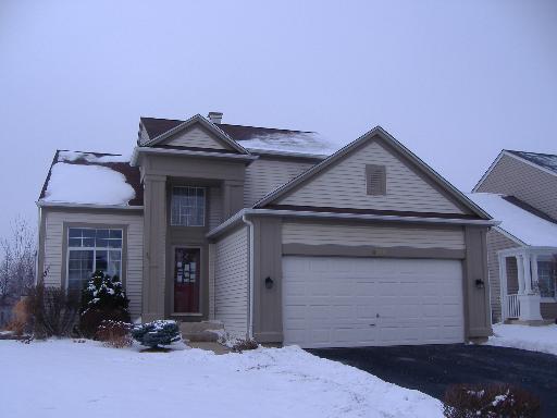 404 Monarch Birch Ln., Bartlett, IL 60103