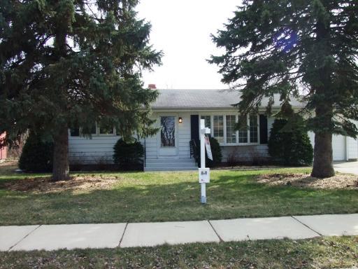 310 W State St., North Aurora, IL 60542