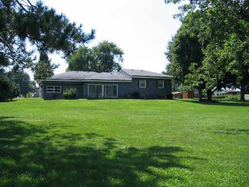 1202 W Jones St., Plano, IL 60545