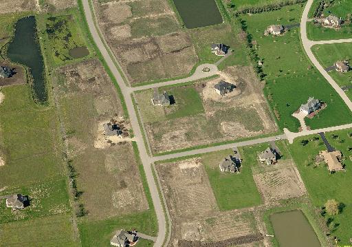 18 Otter Ln., Lily Lake, IL 60151