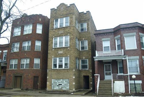 4147 W Arthington St., Chicago, IL 60624