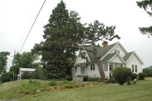 2924 Harrison Ave., Rockford, IL 61108